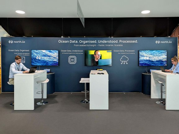 Modularer Messestand ISOframe Wave für unseren Kunden north.io Modularer Messestand ISOframe Wave für unseren Kunden north.io