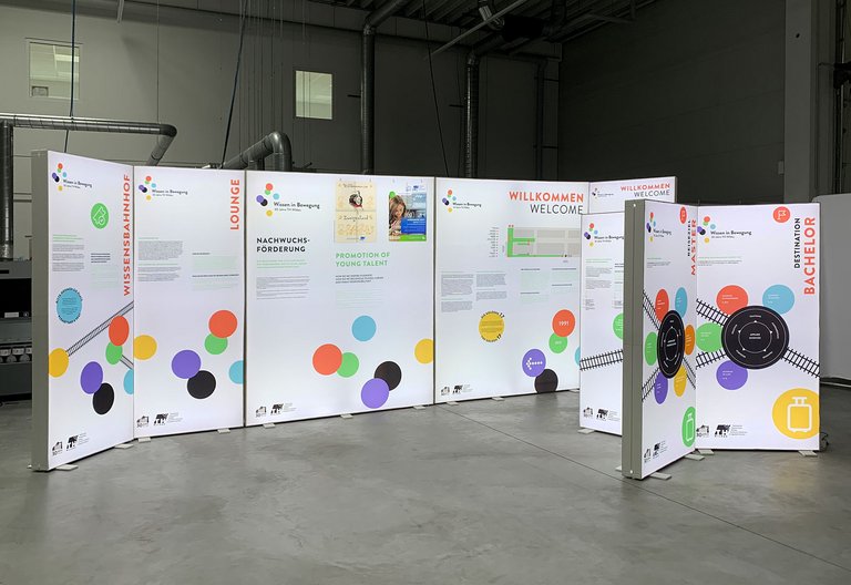 LED Messestand - PIXLIP GO - TH Wildau LED Messestand - PIXLIP GO - TH Wildau